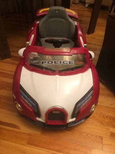 Səliqəli istifadə olunub. Heç bir problemi yoxdur. Həm pultla həm də