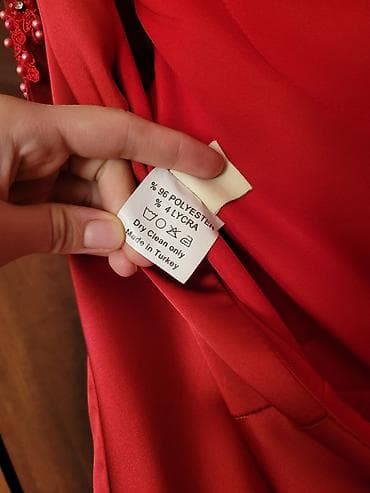 Женская одежда: Birce defe Nisan ucun geyinilib. Balaca olur deye satilir 65m — 4