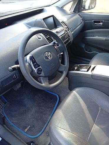 Motonəqliyyat: Avtomobil tam saz vəziyyətdədir. Mator yeni yığılıb. ABS sistemi — 8