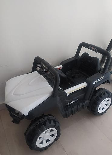 Uşaq üçün elektrik maşınları: Uşaq maşını – 4x4 Sport Off Road - Korpus: jeep tipli, ağ-qara — 3