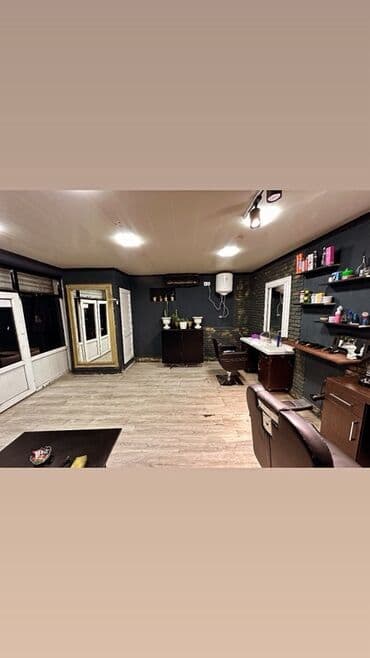 etir biznesi satilir: Peşəkar bərbər/saç salonu üçün tam təchizatlı iş yeri. 🔹 Hazır Bərbər — 2