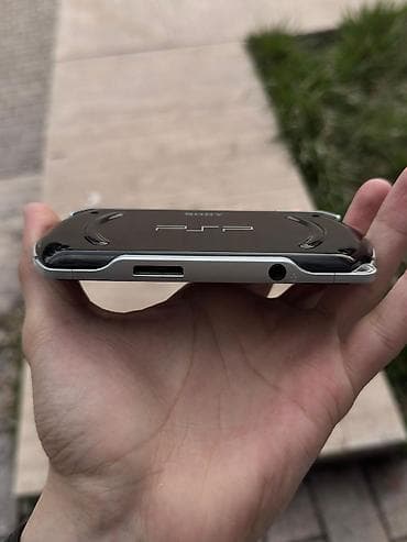 ps servis: Sony PSP Go (PSP-N1001) – portativ oyun konsolu — 5