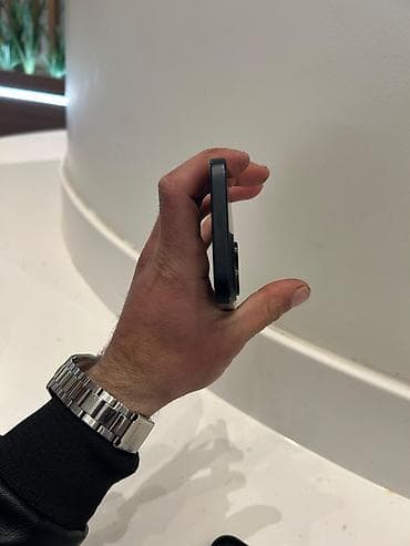 iphone 2ci əl: IPhone 15, Qara — 2