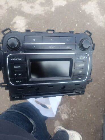 Mobil telefon və aksesuarlar: Maqnitol, AUX — 1