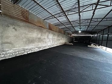 Buzovnada çox münasib qiymete anbarlar ve her növ istehsalat sexlerine