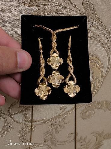 talış sırğası: Dəstə daxildir: Sırğa, Sarı qızıl, 1 g — 2