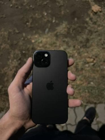 dubai iphone 15 pro: IPhone 15, 128 GB, Qara, Face ID — 2