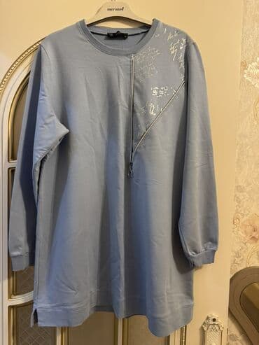 женские рубашки цвета хаки: Qadınlar üçün rahat kapüşonlu və uzunqol üst geyimləri dəsti - Model — 4