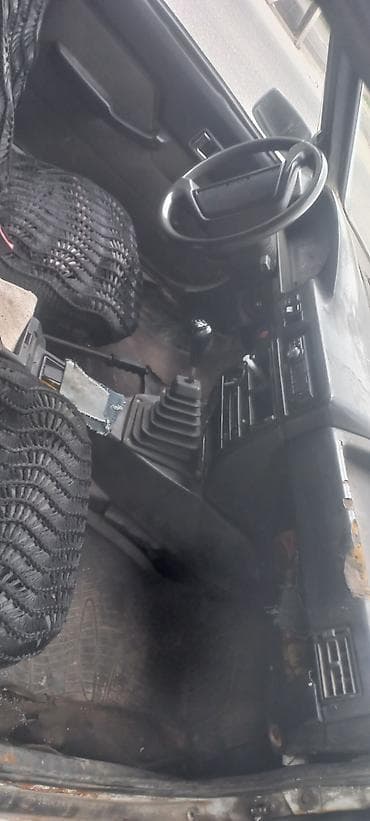 renault az: Yükdaşıma üçün kiçik furgon tipli avtomobil - Korpus: 2-yerlik — 7