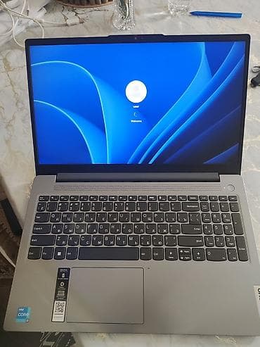 kamerə: Lenovo noutbuk - Model: Lenovo (gümüşü korpus, nazik çərçivələr) - — 3