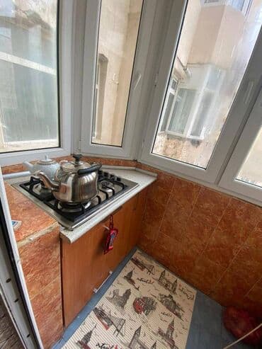 2 ci mikrorayon satilan evler: 2 otaqlı, Yeni tikili, 34 kv. m — 6