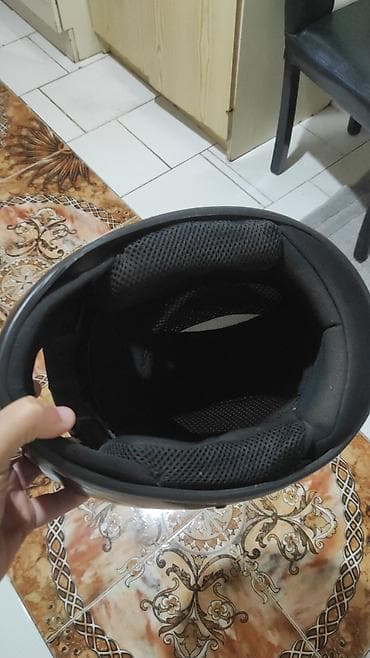 Digər nəqliyyat: Moto üçün kaska satıram, şəkildə göründüyü kimidir Qiyməti sondur — 5