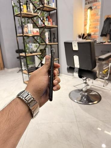 a6 ekran: IPhone 11 Pro, 256 GB, Space Gray — 5