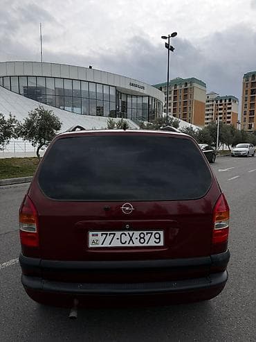 statır: Opel Zafira: 1.8 l | 2000 il 427000 km Van/Minivan — 3