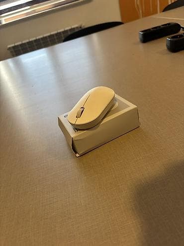 dji mic 2: Məhsul: Xiaomi Wireless Mouse Lite 2 (siçan) Xüsusiyyətlər: - Simsiz — 5