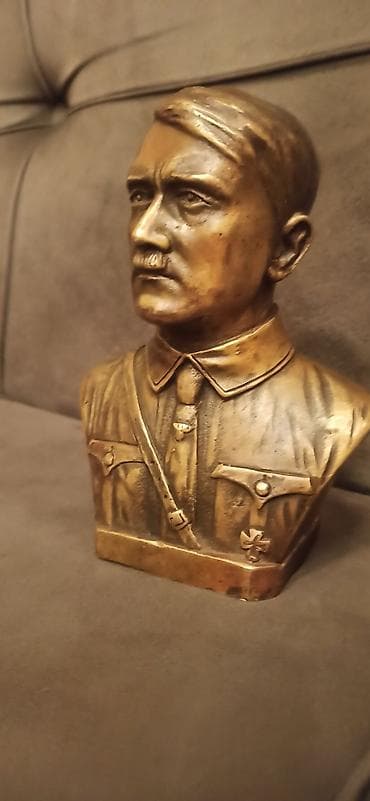 Məhsul: Dekorativ metal dəst – böyük servis sinisi və 2 ədəd şüşə qab