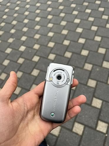 need for speed unbound: Sony rəng - Gümüşü, Düyməli — 3