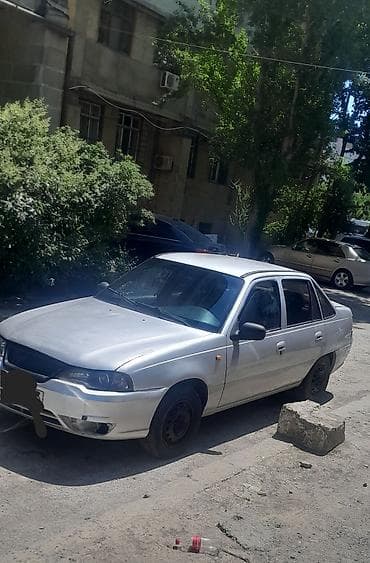 Транспорт: Daewoo Nexia: 1.6 л | 2010 г. Седан — 1