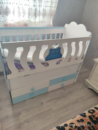 tek kravat gence: Oğlan və qız üçün, İşlənmiş, Dördbucaq, Beşik, Dəst ilə, Matras ilə, Yellənmə mexanizmsiz — 1