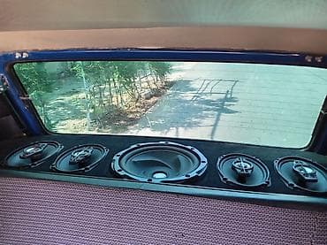 oturacaq vaz: Lada Niva (VAZ 2121) – mavi rəngli, 3 qapılı off-road SUV — 8