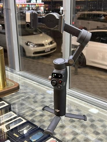 osmo mobile 7: DJI Osmo Mobile 8 – smartfon stabilizatoru Xüsusiyyətlər: - 3 oxlu — 4