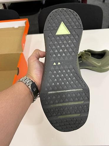 ayaqqabı kisi: Original Nike Metcon 10 satışdadır. Ayaqqabı cəmi 1-2 dəfə zalda — 4