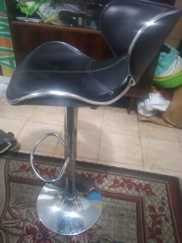 salon ucun dolab: Kreslo təzə kimidir — 1