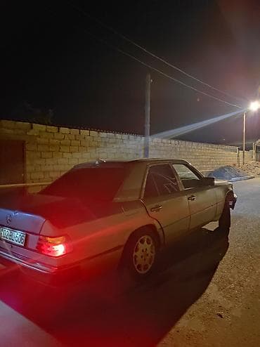 bmw e60 disk: Mercedes-Benz W124: 2.5 l | Sedan — 4