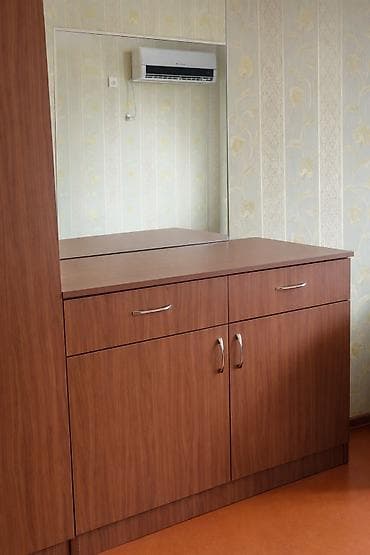 skaflar: Yataq otağı üçün modul mebel dəsti Tərkib: - Şkaf: tavanayadək — 2