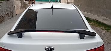 kia rio buferi: Spoyler, Plastik, Kia — 1