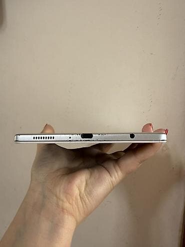 macbook pro 16: Samsung Galaxy Tab A 8.0 planşet - 8.0 düymlük ekran, nazik çərçivə - — 4