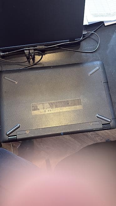 HP: HP noutbuk - Brend/model: HP (15.6" seriyası) - Ekran: 15.6" LED — 2