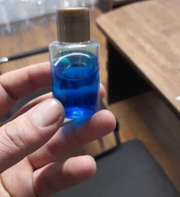 su cəni qoşqu: 30 ml şampun qabı — 5