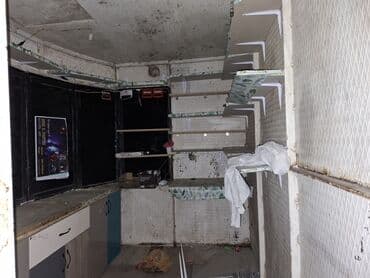 вешалки для одежды напольные оригинальные: Tecili pul lazim oldugu ucun deyerinnen asaqi qiymete satilir. Daşınan — 8