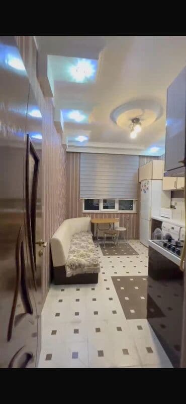 bakıxanovda kiraye evler: Super evdir Makrel deyilem Normalda 600 manatdir bu qiymete verme — 9