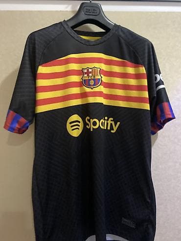 Мужская футболка, Nike, 2XL, цвет - Желтый at lalafo.az Мужская футболка, Nike, 2XL, цвет - Желтый
