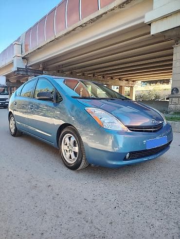 renault twizy qiyməti: Toyota Prius: 1.5 l | 2008 il Hetçbek — 5