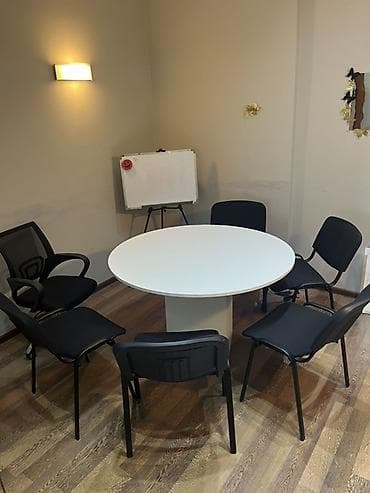 Офисные стулья: Ofis üçün yığıla bilən qara stullar 3 ədəd qalıb çox az işlənib - — 3