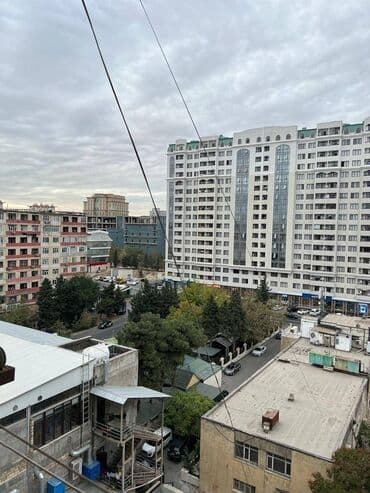 kiraye evler nesimi rayonu: Azadlıq metrosunun yaxınlığında ümumi sahəsi 85 kv,m olan,2 otaqlı — 11