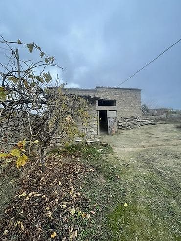 kredit torpaqlar: 6 sot, Tikinti, Maklerlər narahat etməsin, Bələdiyyə — 2