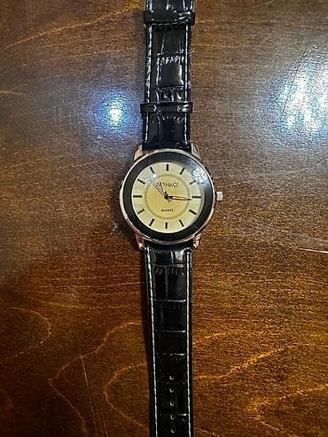 Qol saatı, rəng - Qara