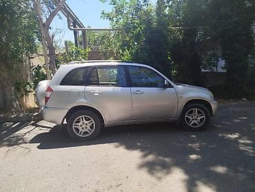 Chery Tiggo (T11): 0.2 l | 2008 il Krossover — 2