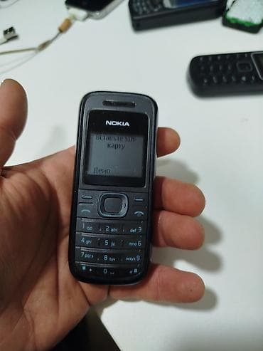 honur telefon: Nokia N70, rəng - Qara, Düyməli — 5