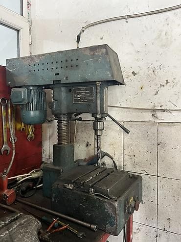 tork: Sənaye tipli şaquli dəzgah-matkap - Model: SSRİ istehsalı — 1