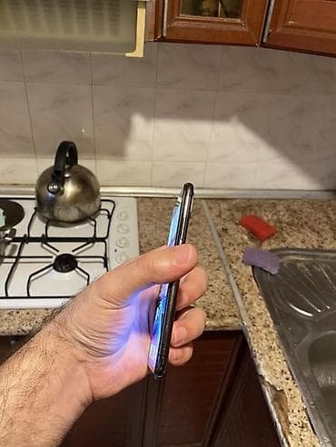 iphone x 128: IPhone X, 64 GB, Space Gray, Face ID — 7