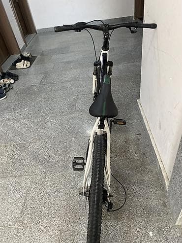 grand bicycle: FONTE dağ velosipedi - Çərçivə: alüminium, ağ-qara rəng sxemi - — 3