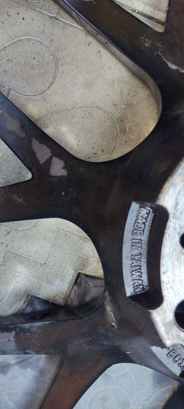 disk 4 bolt: İşlənmiş Disk BBS R 19, 5 Boltlu — 8