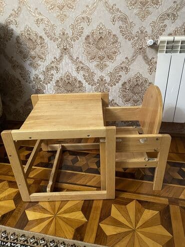 Ferrari: Mother Care brendi Hecbir qirigi yoxdur.Uşaq yemək stulu - Material — 2