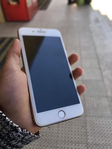 IPhone 8 Plus, 64 GB, Qızılı, Qırıq lalafo.az -da IPhone 8 Plus, 64 GB, Qızılı, Qırıq