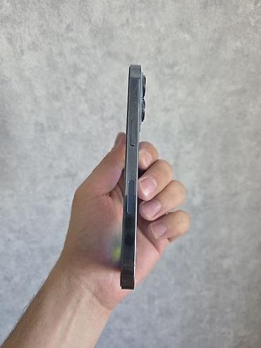 iphon 6 plus: IPhone 13 Pro, Sierra Blue, Face ID — 4